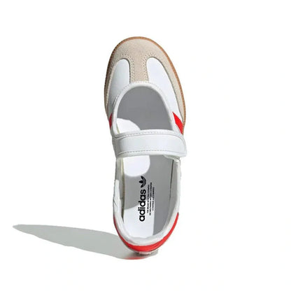 color:White&red