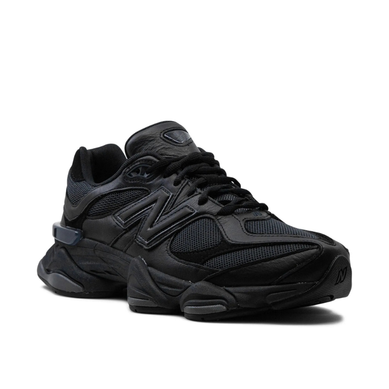 NB 9060 'Black' sneakers