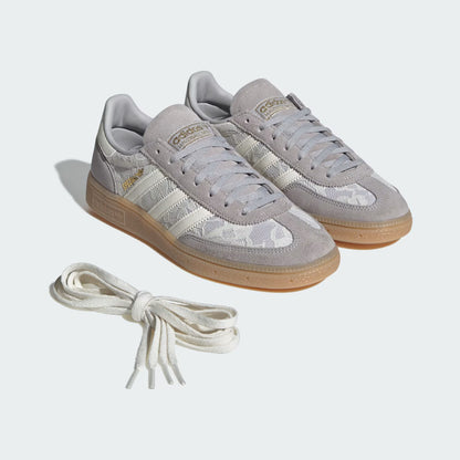 Spezial- Lacey Flower