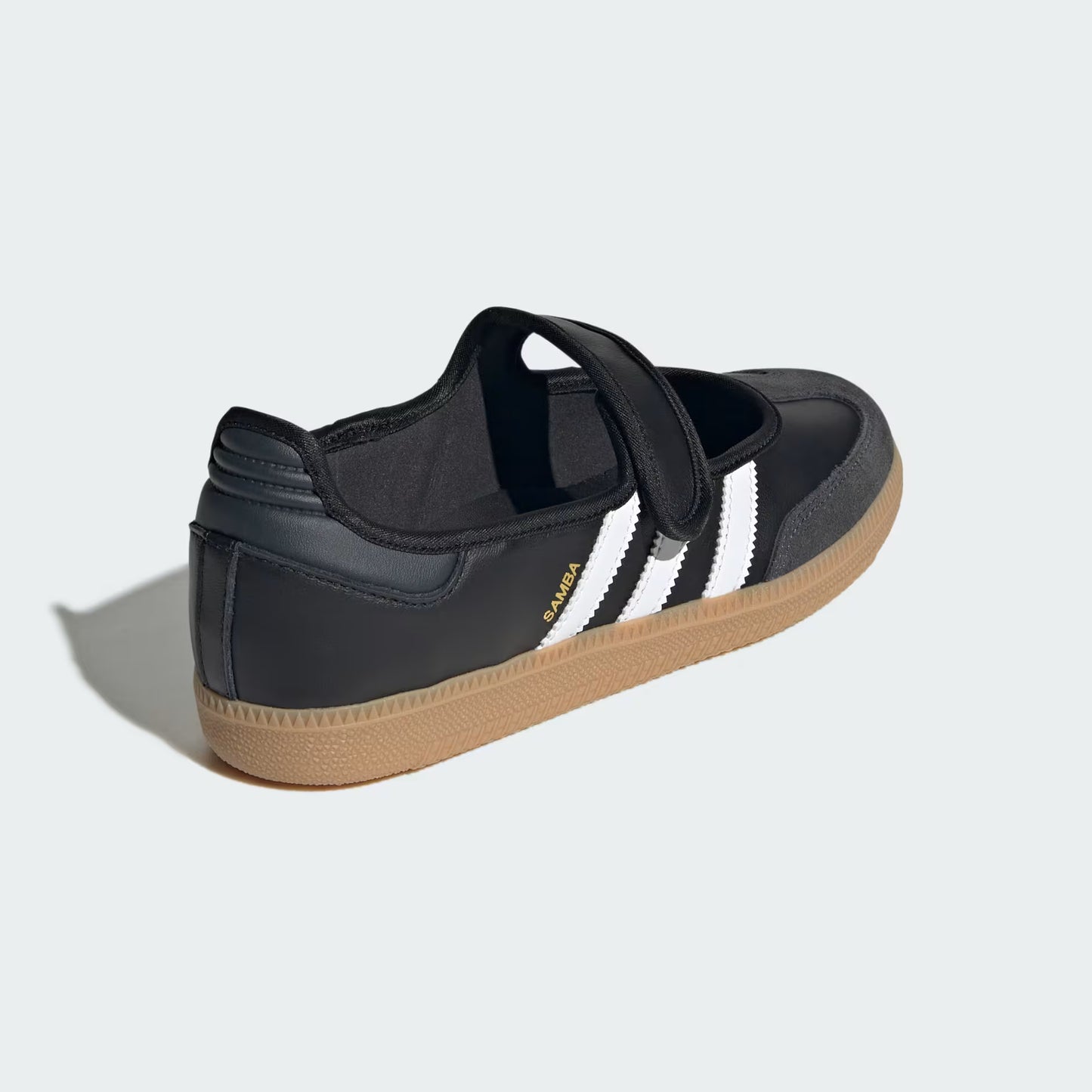 color:Black