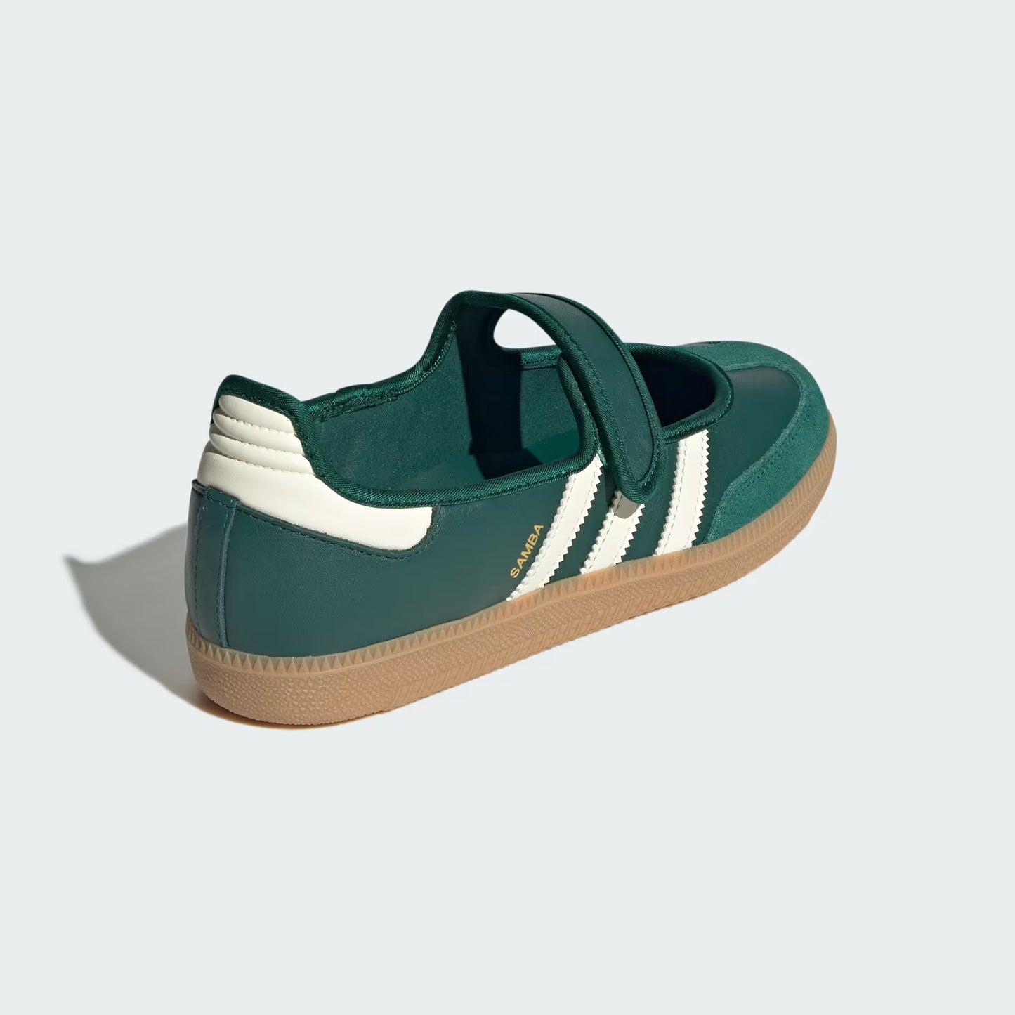 color:Green
